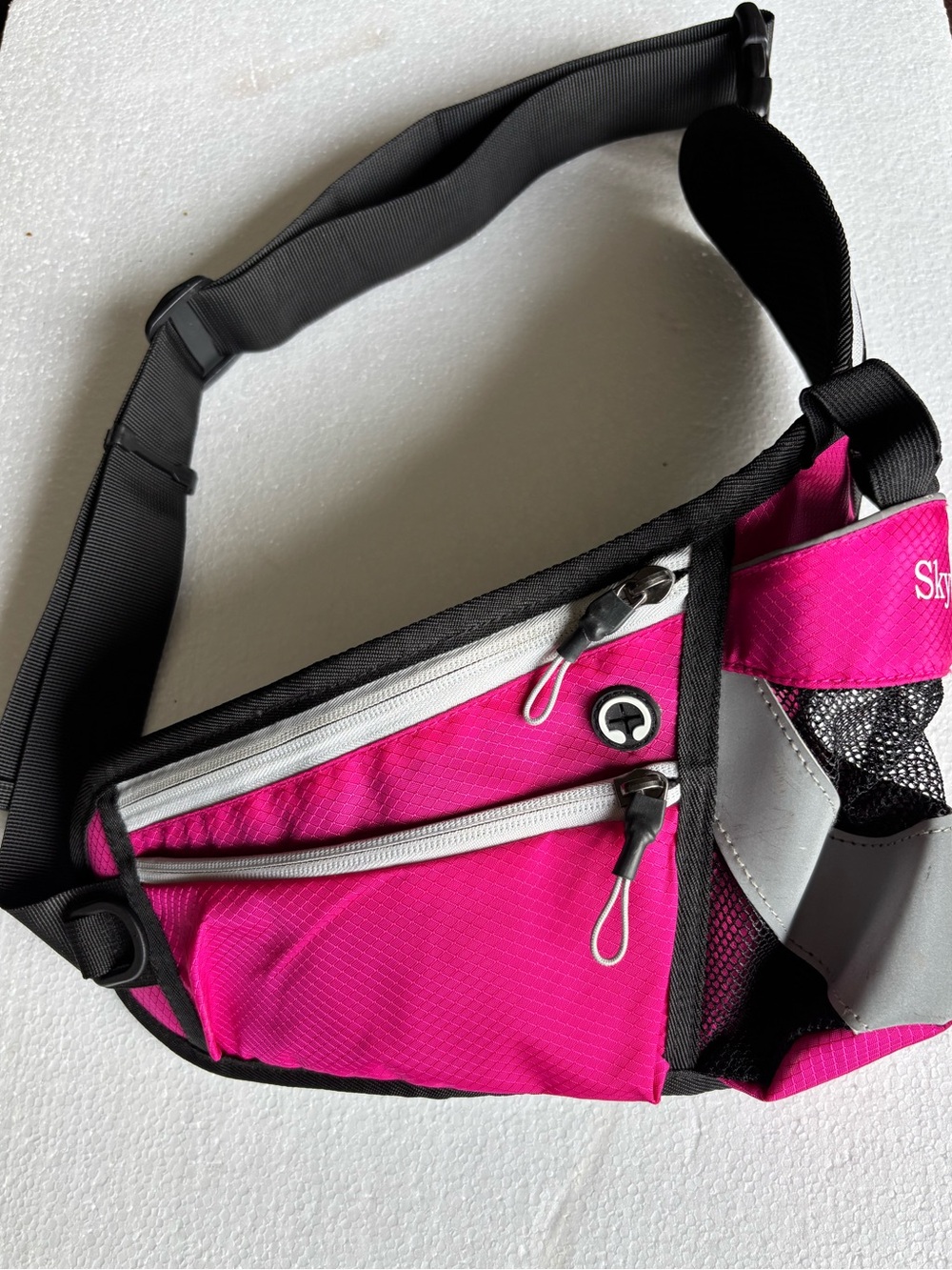 Running/Walking Cross Body Water Bottle Fanny Pack with 3 Zippered Pockets